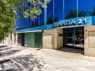 Office space in Irlanda 19. Oficina en venta