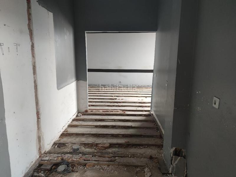 Foto 013d9524-94b6-4037-b606-009af46ff0df. Nave industrial en vial transversal 2 s/n nave en venta en Tudela