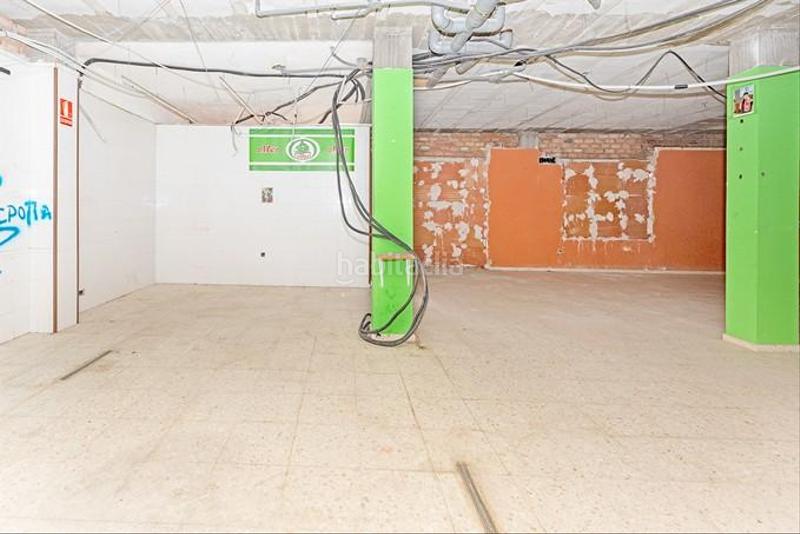 Foto 3537f302-8348-4add-b2de-95d0c28bcede. Locale commerciale in dolores ibarruri 2 in Estación - La Fontanilla - El Tinte Utrera