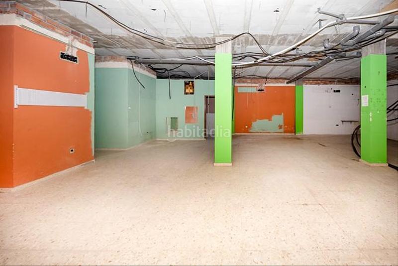 Foto abb3c746-01d7-4c60-a8d7-72de8b18eb1f. Locale commerciale in dolores ibarruri 2 in Estación - La Fontanilla - El Tinte Utrera