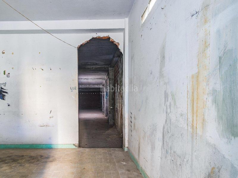 Foto 23267475-0132-4d4c-ae3a-8e02adf4e37e. Local comercial en ejercito español 6 local en venta en Ferrol