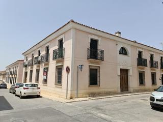 Local Comercial a Leopoldo lopez infantes 1. Local en venta