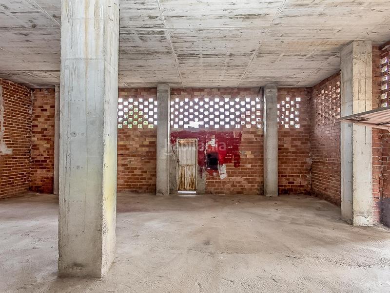 Foto e11fddff-c806-4b36-a88d-b2bf4749004e. Locale commerciale in landazabal 7 in Burlada