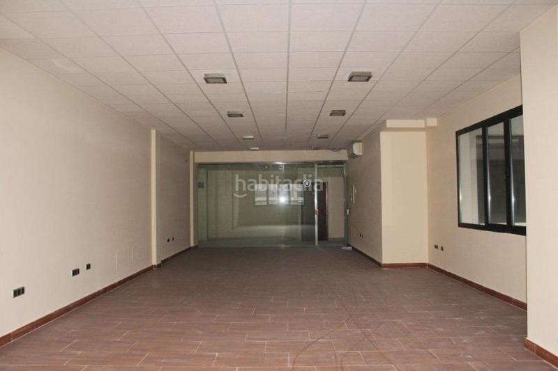 Foto 60b027a8-6cfd-4897-acab-76a137d61fd2. Business premise in de la marina 3 in Punta Umbría