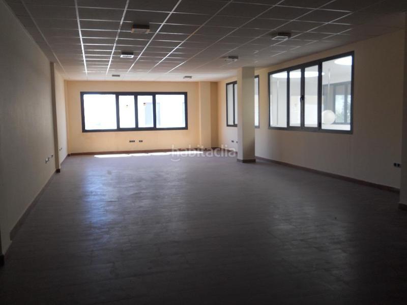Foto bd975ccd-c538-4d52-a23e-cb40b5095a95. Business premise in de la marina 3 in Punta Umbría