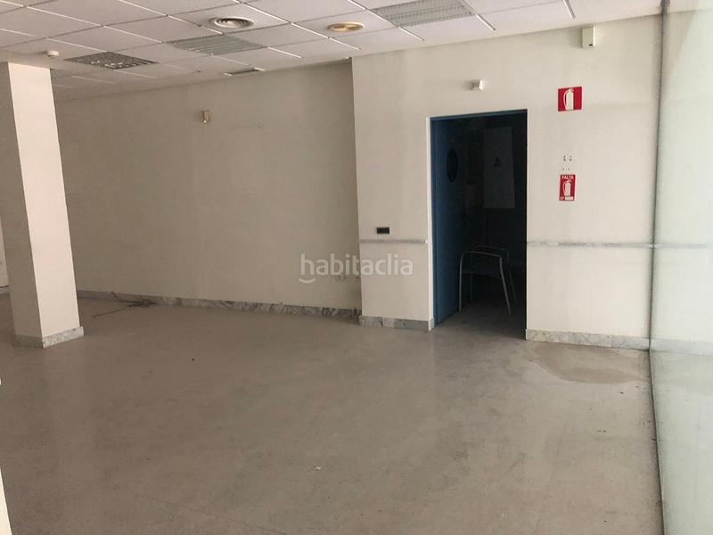 Foto f9537071-f6be-4001-bffd-324e2e43c54f. Locale commerciale in pedro poveda 21 in Linarejos Linares