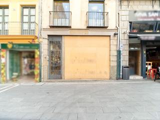 Local commercial à Calceteros 6