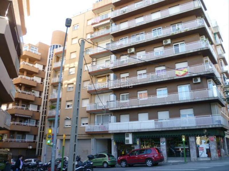 Foto 663834c1-2d66-4fb1-86a9-de91f55d2228. Local comercial en de los álamos 43 local en venta en Mataró