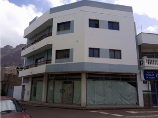 Edifici a Santa lucia 30. Edificio en venta
