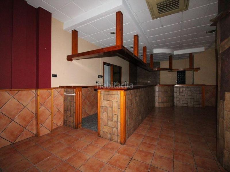 Foto cd3b4aa8-5285-420c-ad7b-85cb4dbba42c. Local comercial a almogavers 52 a Les Roquetes Sant Pere de Ribes