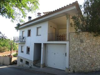 Business premise in Vilanera 98. Local en venta