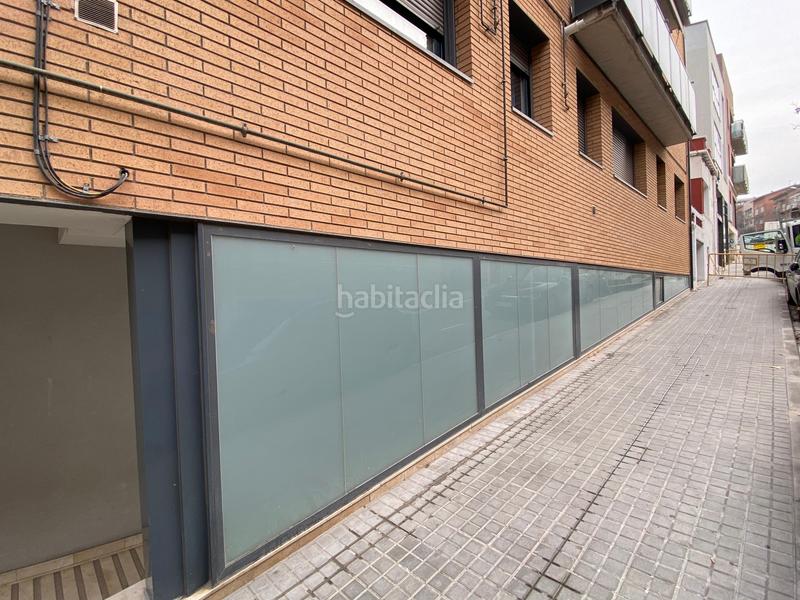 Foto cfb13b40-b05a-4756-9d0d-8aced40ab9ce. Locale commerciale in josep carner 19-23 in Font Verda Granollers
