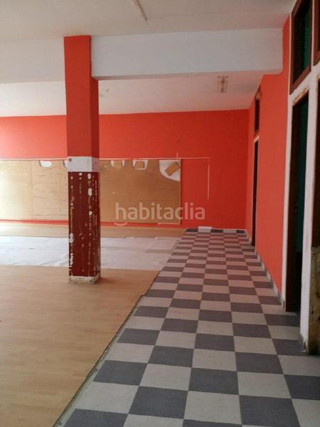 Foto 314218c2-cec7-43d2-9585-8fc4a599a757. Local comercial local en venta en Eixample Sant Joan Despí