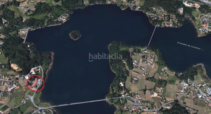Foto f271bbba-1183-4ae7-b7dc-f7f2e6a96171. Edifici a outeiro s/n a Cambre