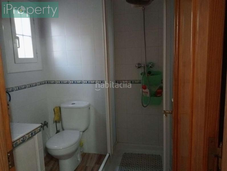 Foto c1e3e71e-9a6e-4673-bcb9-4a98d85207b9. Chalet with parking in La Franquesa-Oasis Park Vendrell (El)