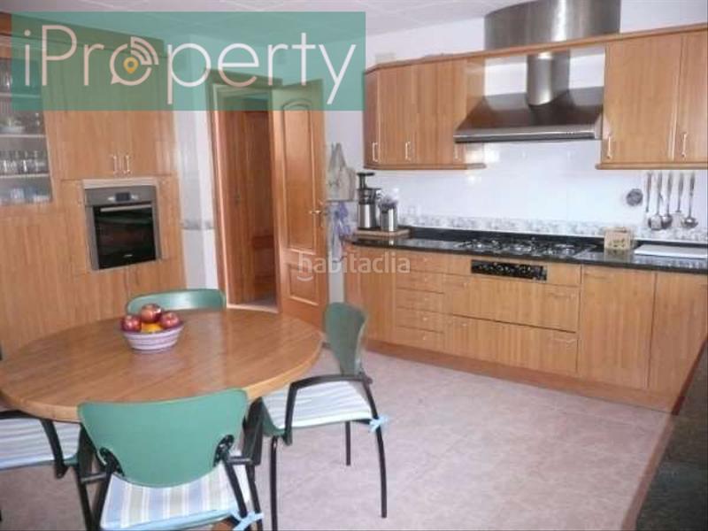 Foto 3ddc5f85-dbc5-4dec-9b42-6e4d5c6fc5cc. Xalet amb calefacció aparcament a Calafell platja Calafell