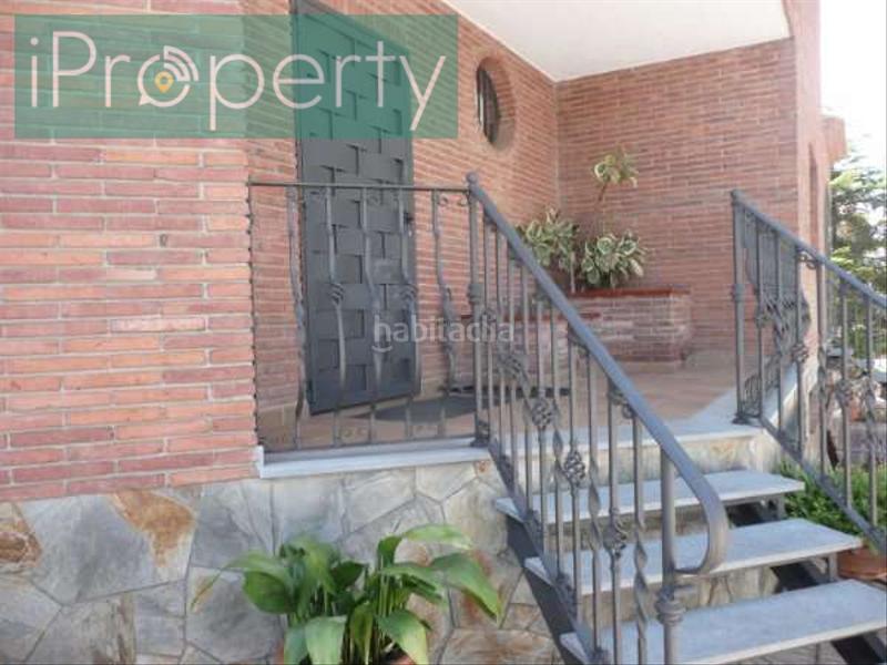 Foto 42bf92fb-cfb4-4cd3-a529-9d39258e2e15. Xalet amb calefacció aparcament a Calafell platja Calafell