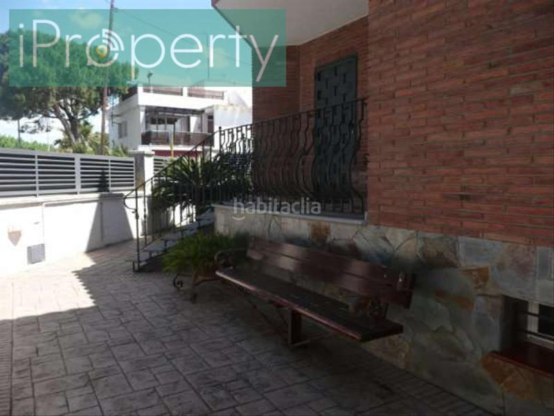 Foto dd0e610b-2525-4aa1-afe2-c7f02f6d8b67. Xalet amb calefacció aparcament a Calafell platja Calafell