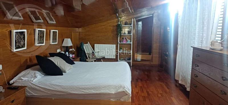 Foto 0b701e51-dd11-4d36-a1a5-70260f628fd6. Chalet lujoso chalet señorial con 2 viviendas en Valldemar-Montmar Segur de Calafell
