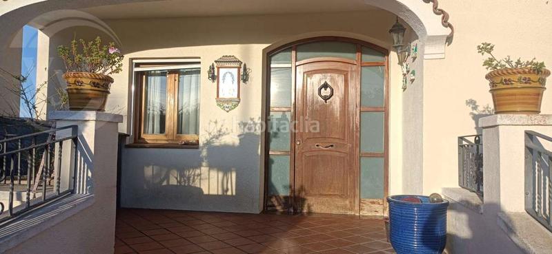 Foto 2028392d-e598-4ae2-a3b5-020bb113504a. Chalet lujoso chalet señorial con 2 viviendas en Valldemar-Montmar Segur de Calafell