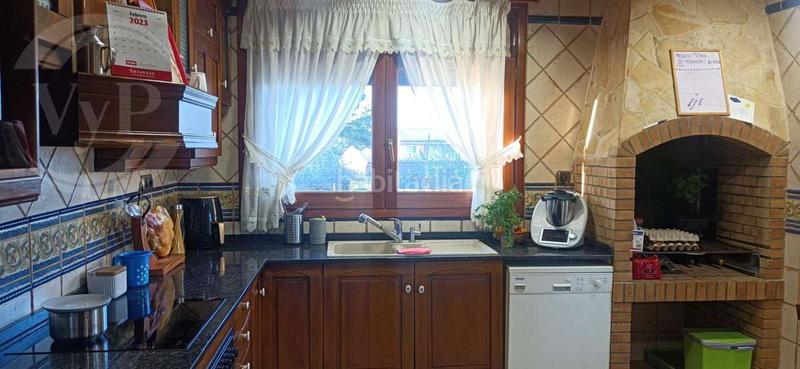 Foto 62186fbd-5164-47c4-883f-fc9006c7e89e. Chalet lujoso chalet señorial con 2 viviendas en Valldemar-Montmar Segur de Calafell