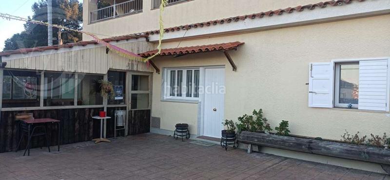 Foto bd184b37-142f-41ab-8299-66b7155fa653. Chalet lujoso chalet señorial con 2 viviendas en Valldemar-Montmar Segur de Calafell