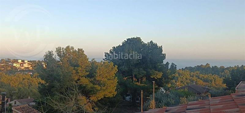 Foto c6b68673-2c8c-4009-a610-0c784e69d516. Chalet lujoso chalet señorial con 2 viviendas en Valldemar-Montmar Segur de Calafell