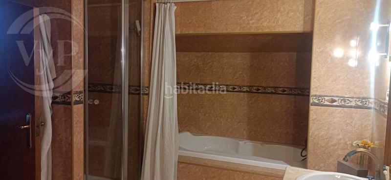 Foto f855e1a6-e1f1-4bd6-80ce-66eadb18d265. Chalet lujoso chalet señorial con 2 viviendas en Valldemar-Montmar Segur de Calafell