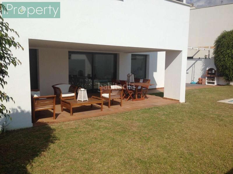 Foto 9b2baeb7-8e64-4fda-b2a6-8dc5f91b4730. Casa a schiera con riscaldamento parcheggio piscina in Calafell