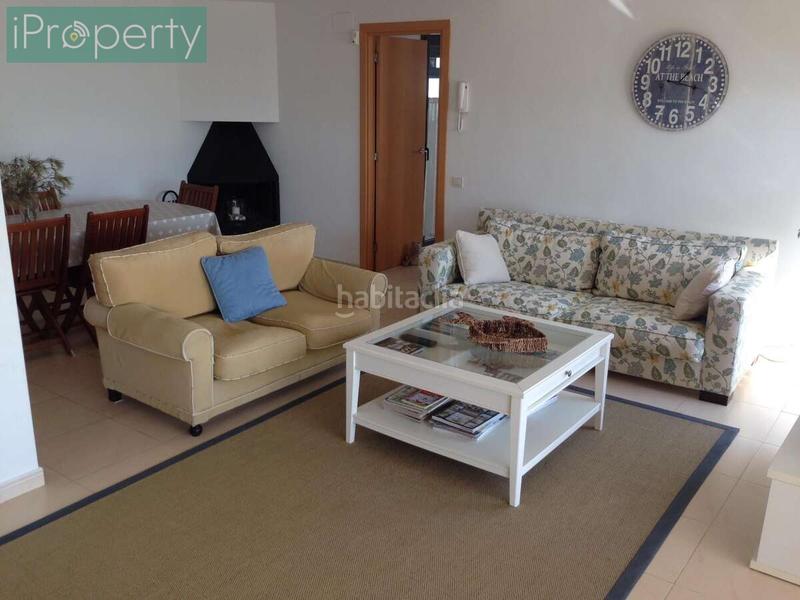 Foto cd815fb1-ddf2-470d-b395-2c376d662cdd. Casa a schiera con riscaldamento parcheggio piscina in Calafell