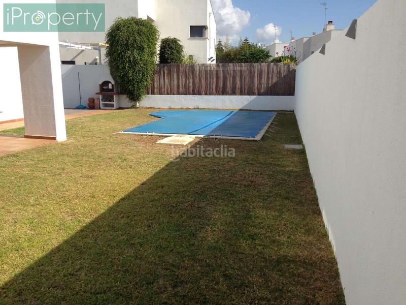 Foto 0cdfcf87-c192-46d0-9143-81c33a1ff9f4. Casa adossada amb calefacció aparcament piscina a Calafell