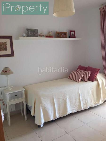 Foto a7681457-f350-435f-89c2-5f424a0a7150. Casa adossada amb calefacció aparcament piscina a Calafell