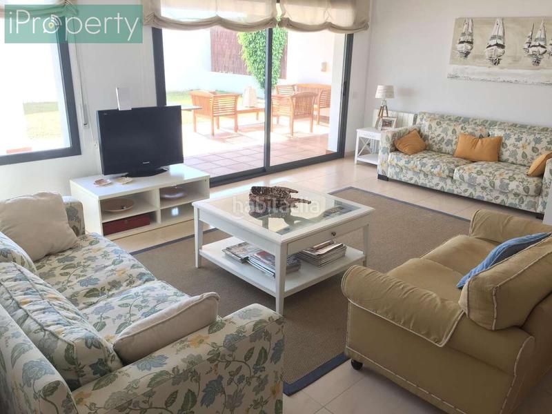 Foto 225bb251-ff2f-406b-8d55-d3cdf9a49e8c. Semi detached house with heating parking pool in Mas Mel Calafell