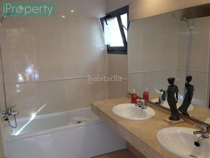 Foto dfadc303-2dd7-4cb3-ac6c-690d9c9ef0af. Semi detached house with heating parking pool in Mas Mel Calafell