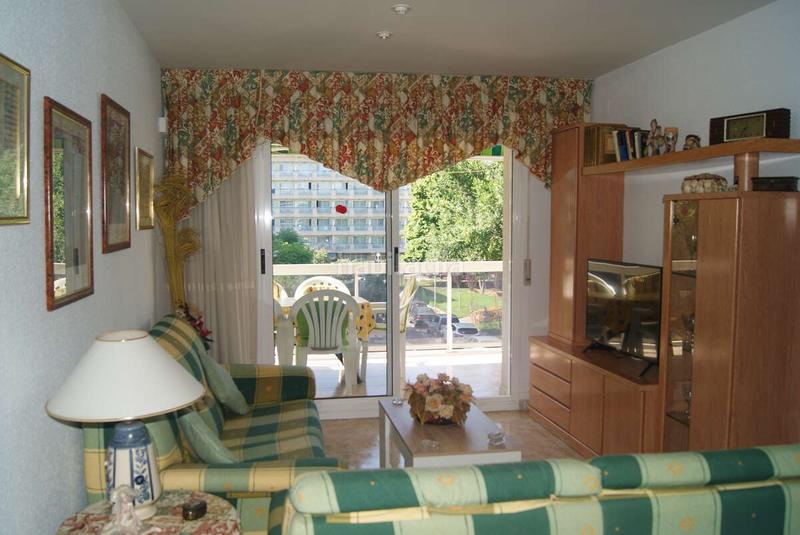 Foto 0ac375db-6e7e-4a06-9c11-ff1a51b543d4. Apartamento espectacular piso con terraza completamente exterior en Salou