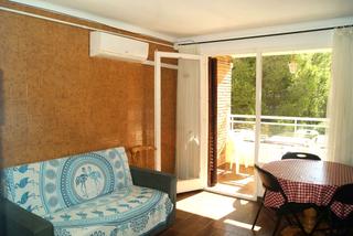 Apartamento en Pla de Maset - Cap de Salou. Apartamento con licencia turistica, semireformado