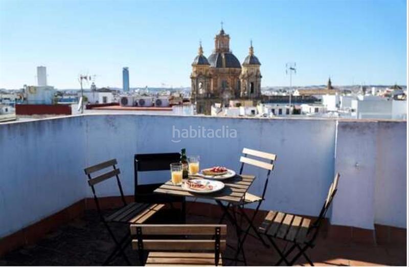 Foto 091efc33-ff21-4d30-992e-de6a19935c86. Piso en San Julián Sevilla