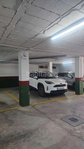 Foto 8b94d35f-9429-49ec-b4ab-75a6e7b82b69. Aparcament cotxe a La Calzada - La Florida Sevilla