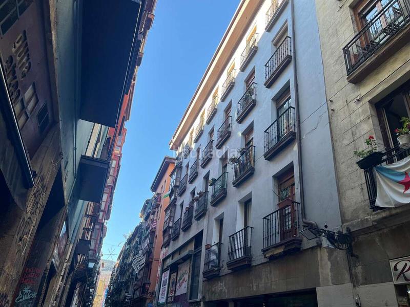 Foto 341299ea-6ae8-46d4-a6ce-10f19376682a. Appartement avec chauffage dans Casco Viejo Bilbao
