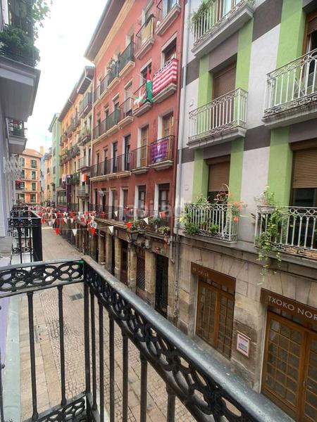 Foto 211189f4-c517-4c46-8a22-1b34291508b4. Appartement avec chauffage dans Casco Viejo Bilbao