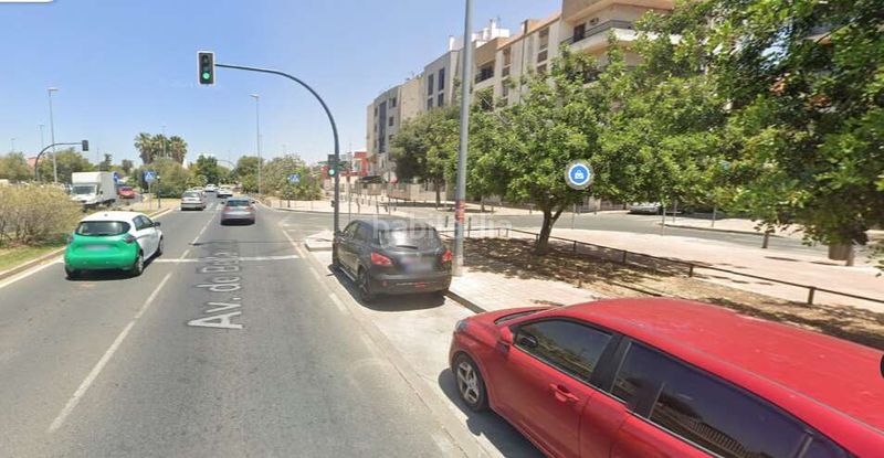 Foto cb7f1056-2468-4c69-9e2d-5ae236087fb6. Edificio ideal inversores, se vende edificio en Bellavista junto hospital valme en Sevilla