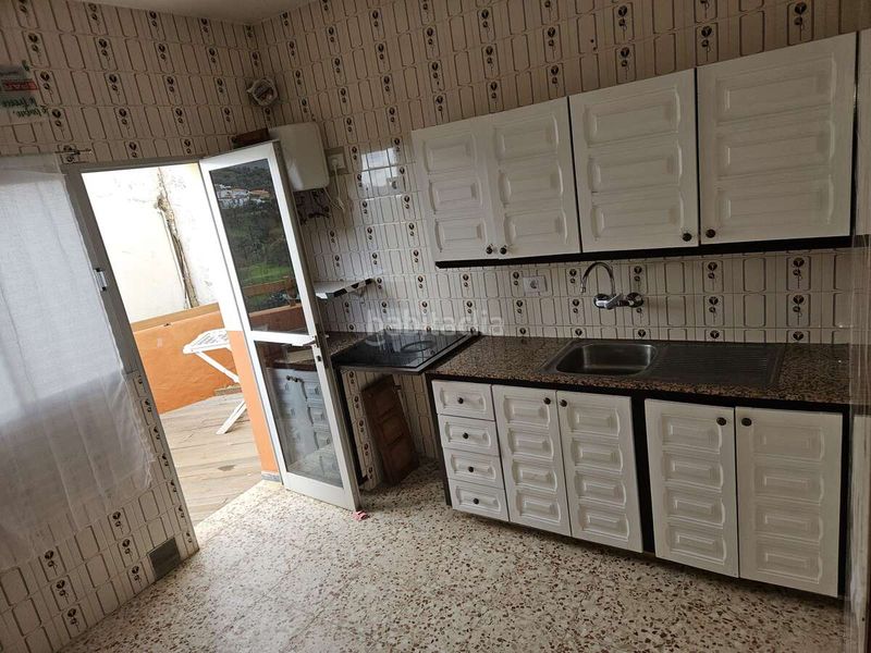 Foto fda92c15-b50b-4fe8-83fd-445f0f393c72. Casa a callejon del chorro 3 a Valsequillo de Gran Canaria