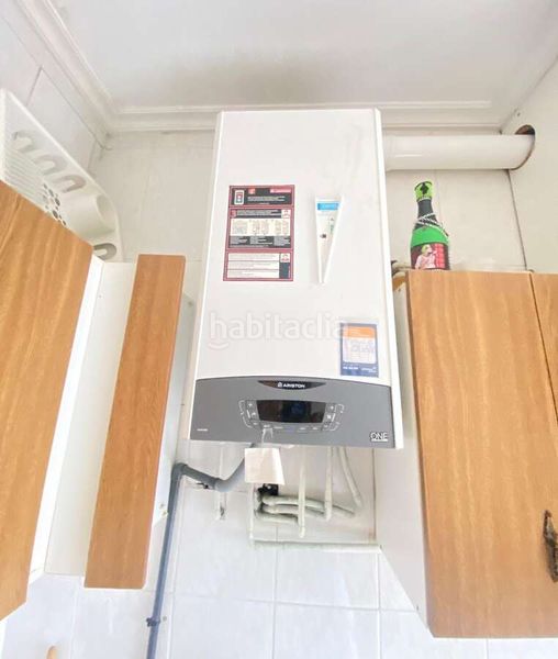 Foto 5369d053-0df0-40b9-b28b-5bbf2da00503. Edificio en Cudillero