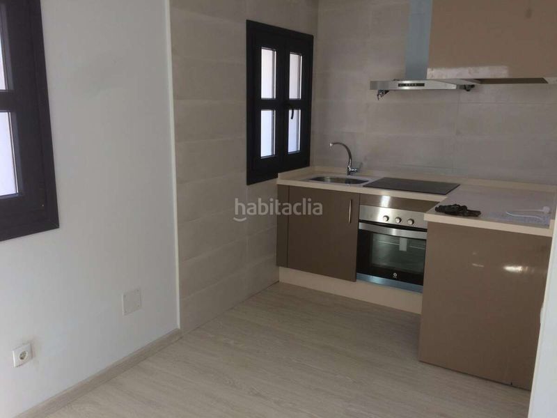 Foto 9d034829-5b9f-4322-8ca0-8c2b039505ee. Edificio en Cudillero