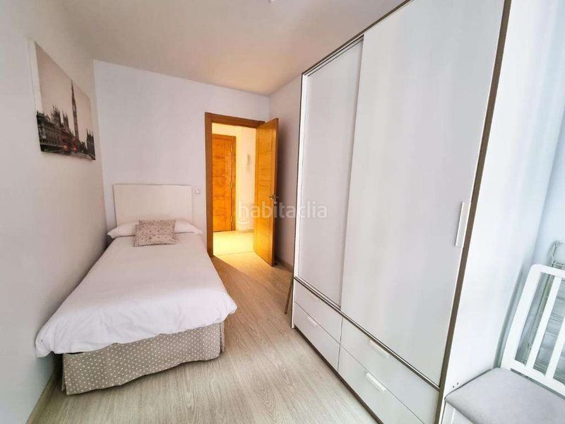 Foto c6c3231c-dc49-4e25-814c-288f782b05a3. Edificio en Cudillero