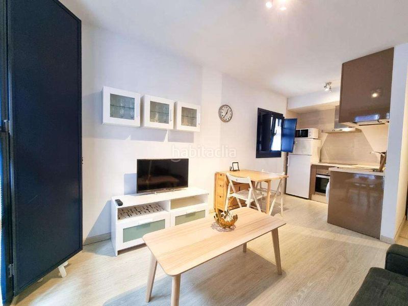 Foto e02a105b-edbd-4fb7-b808-986b348bfce7. Edifici a Cudillero