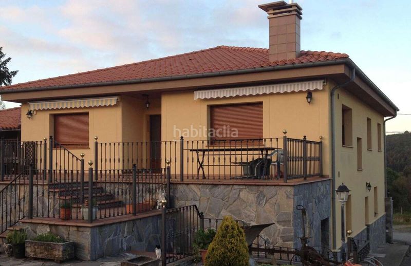 Foto 78e05936-8d16-460d-be89-3f99808f777e. Casa en Pravia