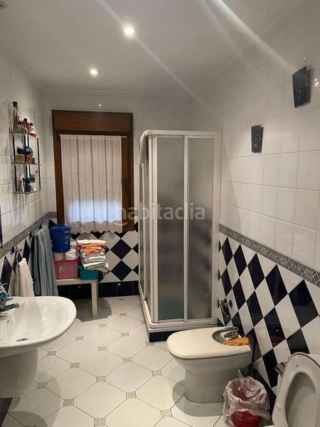 Foto df72e538-41a9-44b0-a8ae-e3bab699f0da. Casa en Pravia