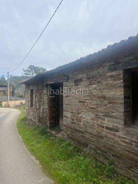 Foto df717662-39af-49c8-9faf-9c035ef15e5a. Casa a Trabada