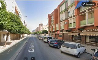 Appartement à Tiro de Línea. Estupenda ubicacion, proximo a cardenal bueno monreal con ascens